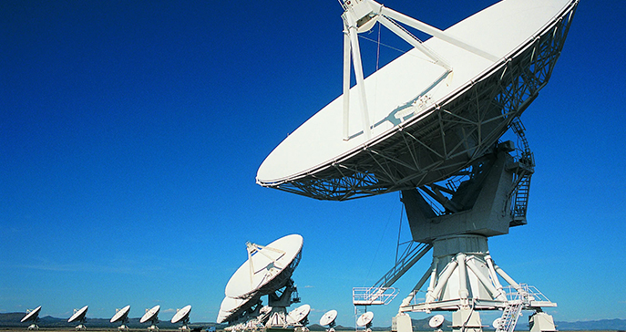 العسكرية والفضاء